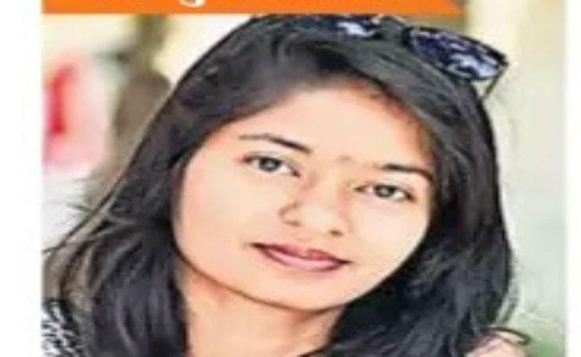 झॉलीवुड में रंग बिखेर रहीं मिलन यादव