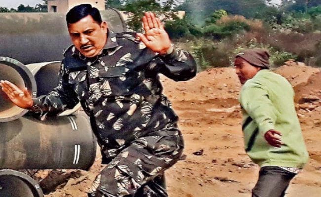 चास : लापता निगमकर्मी का शव मिला पुलिस पर पथराव, कई घायल