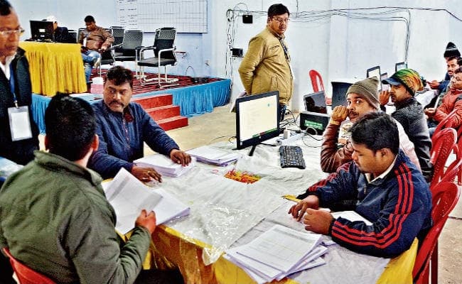 आज इवीएम से निकलेंगे विधायक, तय होगा किसकी बनेगी सरकार, सुबह 8 बजे से काउंटिंग, 9.30 बजे से मिलने लगेगा रुझान