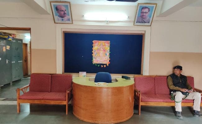 Jharkhand Assembly Polls Result 2019 : भाजपा में शामिल होने वाले दूसरे दलों के नेता पिछड़े, 40 सीट पर बीजेपी दूसरे स्थान पर