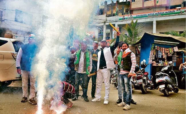 झारखंड विधानसभा चुनाव जनादेश : कहीं उदासी, कहीं अरसे बाद छाया उल्लास