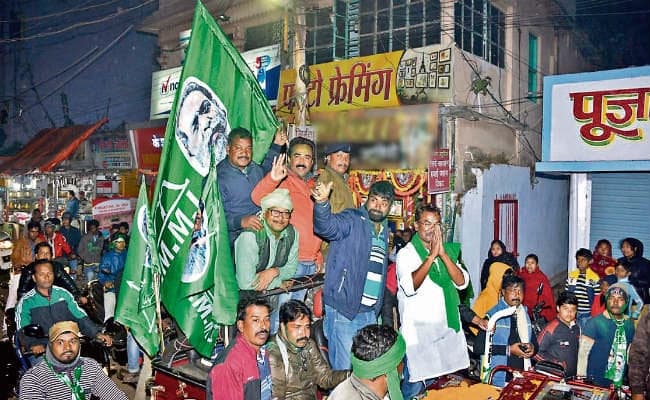 झारखंड विधानसभा चुनाव जनादेश : अब तक झामुमो का सबसे बड़ा प्रदर्शन, 30 सीटें जीत कर बनाया नया रिकॉर्ड