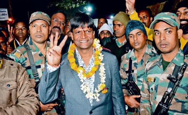 #JharkhandElection: जैसे-जैसे बढ़ रही थी गिनती छूट रहे थे ढुलू के पसीने, बाघमारा में हुई कांटे की टक्कर