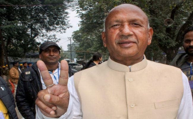 #JharkhandResults: भ्रष्टाचार के खिलाफ हमेशा मुखर रहे सरयू का टिकट काटना भारी पड़ा रघुवर दास को