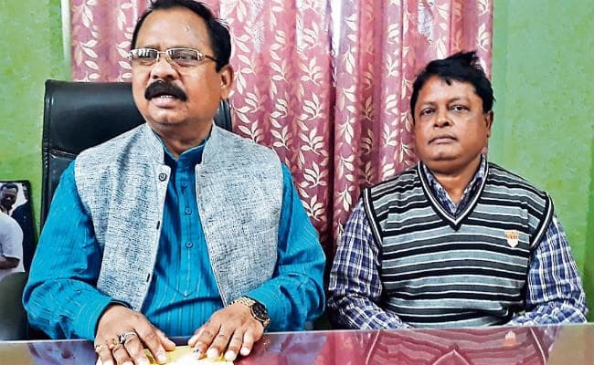 झारखंड विधानसभा परिणाम : चुनाव ही हारे हैं, मैदान नहीं आगे बेहतर करेंगे : लक्ष्मण गिलुवा