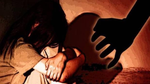 कहां जा रहा समाज : पोती के साथ दादा छह साल तक करता रहा दुष्कर्म और मां करती रही मदद