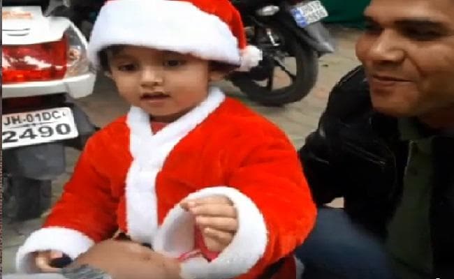 #Christmas: मैं हिंदू हूं लेकिन हर साल क्रिसमस मनाता हूं…