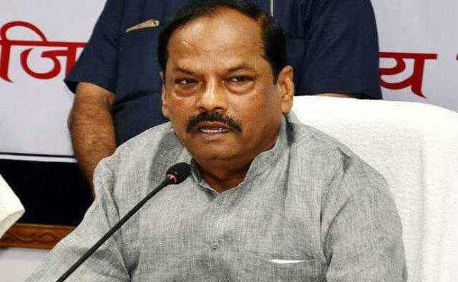 रघुवर दास पर मिहिजाम थाना में प्राथमिकी दर्ज