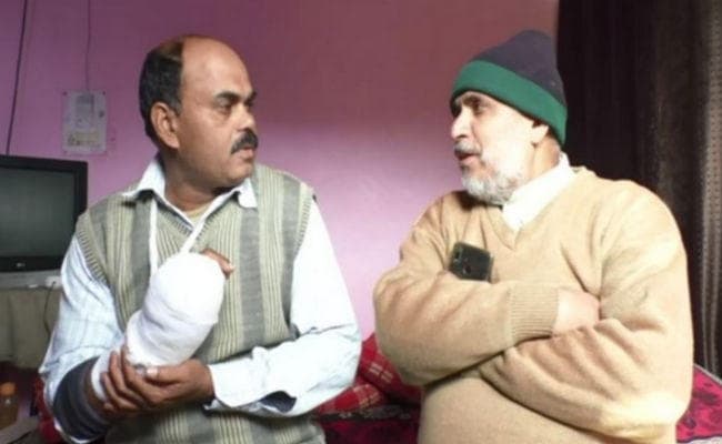 इंसानियत: पुलिसकर्मी को मार डालती ''भीड़'' यदि देवदूत बन नहीं पहुंचते ''हाजी कादिर''
