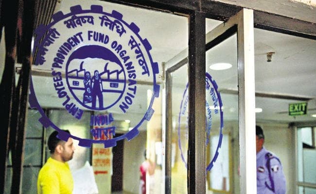 1 जनवरी 2020 से पेंशन ‘कम्युटेशन'' सुविधा लागू करेगा श्रम मंत्रालय, 6.3 लाख पेंशनभोगियों को होगा फायदा