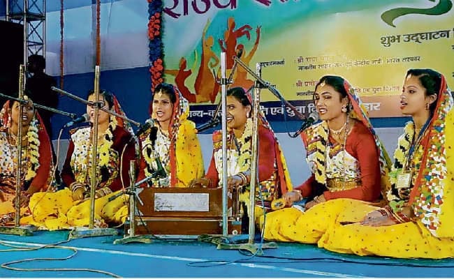 पूर्वी चंपारण : पटना के कलाकारों का दबदबा, मिले कई पुरस्कार