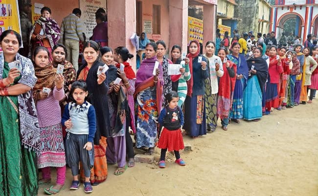 2019 लोस चुनाव के मुकाबले भाजपा के आदिवासी व यादव वोट हो गये आधे, पढ़ें यह खास रिपोर्ट