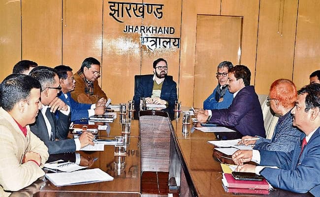 रांची : तैयारियों को लेकर सीएस ने दिये निर्देश, हर स्तर पर आपसी समन्वय सुनिश्चित हो
