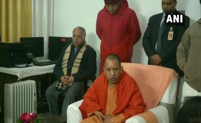 CAA को लेकर अफवाह फैलाने वालों के खिलाफ ऐसी कार्रवाई की जाये जो भय पैदा करने वाली हो : योगी आदित्यनाथ