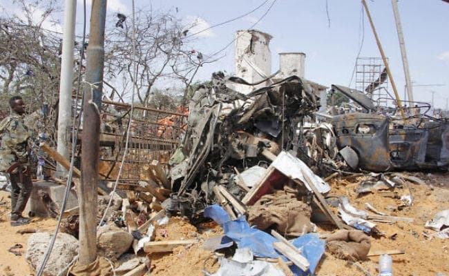 सोमालिया :  मोगादिशु में ट्रक बम विस्फोट में 76 लोग मारे गये, 90 से अधिक घायल