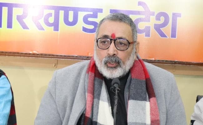 रांची में बोले गिरिराज सिंह : भारत में जो काम मुगल और अंग्रेज नहीं कर पाये, वही काम कर रहा राहुल गांधी और टुकड़े-टुकड़े गैंग