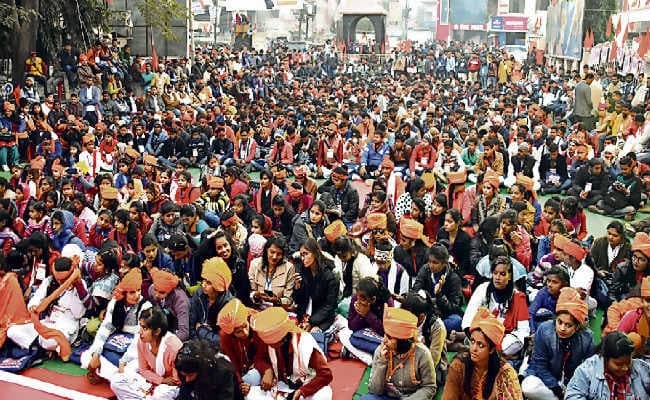 मुजफ्फरपुर : एबीवीपी के कार्यकर्ताओं ने निकाली शोभायात्रा