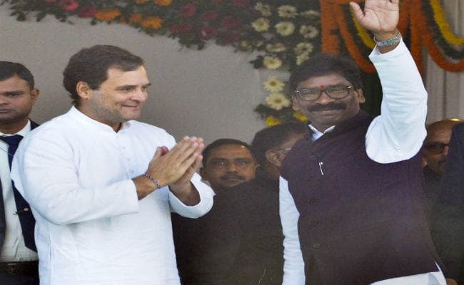 इंजीनियरिंग अधूरी, पर राजनीति के टॉप पर पहुंचे नये सीएम हेमंत सोरेन