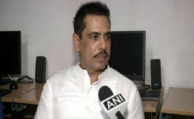 रॉबर्ट वाड्रा ने कहा- प्रियंका मुझे आप पर गर्व है