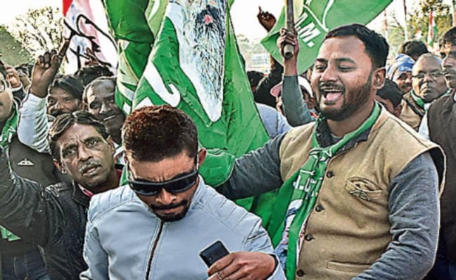 जनादेश का विश्लेषण : मोदी लोकप्रिय, लेकिन नहीं चला मैजिक