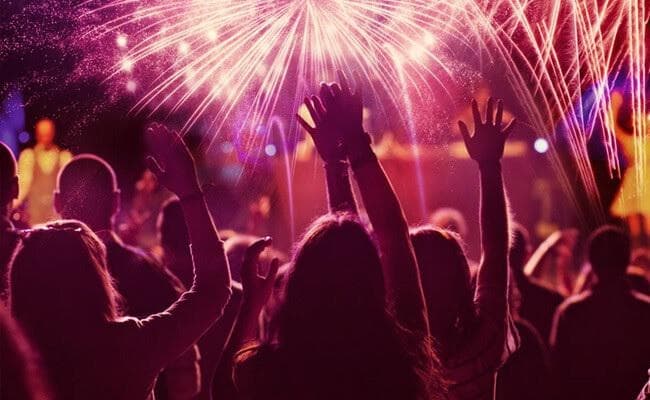 New Year सेलिब्रेट करना चाहते हैं तो जान लें, यूपी में किन नियमों का करना होगा पालन