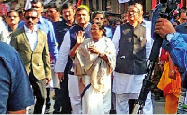 एनआरसी व सीएए के खिलाफ पुरुलिया में मुख्यमंत्री ने निकाली रैली, कहा -  धीरे-धीरे जनाधार खो रही है भाजपा