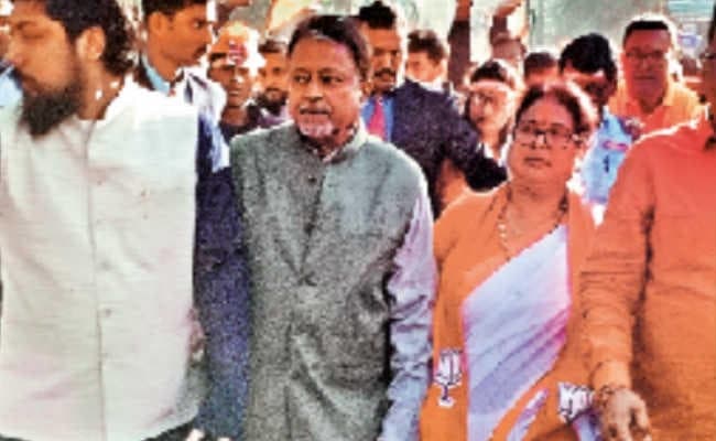 भाजपा की अभिनंदन रैली में उमड़ी भीड़