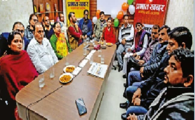 शिक्षा-स्वास्थ्य के साथ आर्थिक मोर्चे पर मजबूत हो देश