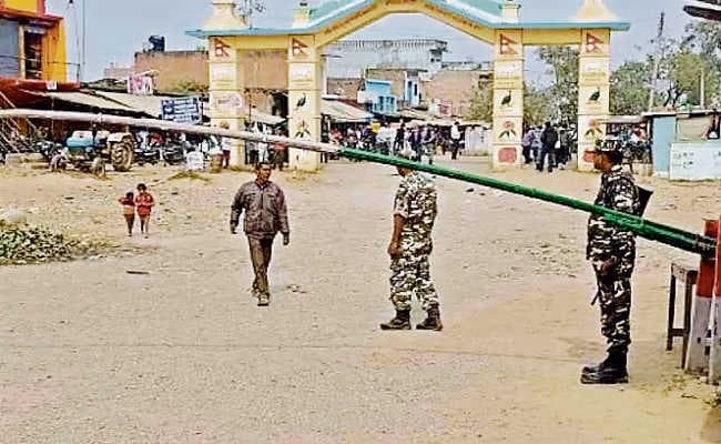 नेपाल सीमा पर आने-जाने वालों के लिए विशेष आइकार्ड बनाने की सिफारिश