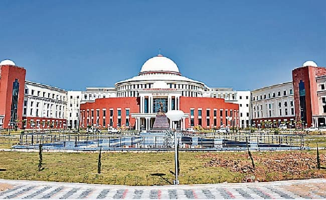 वर्षांत 2019 : विधानसभा भवन व ट्रॉमा सेंटर की मिली सौगात