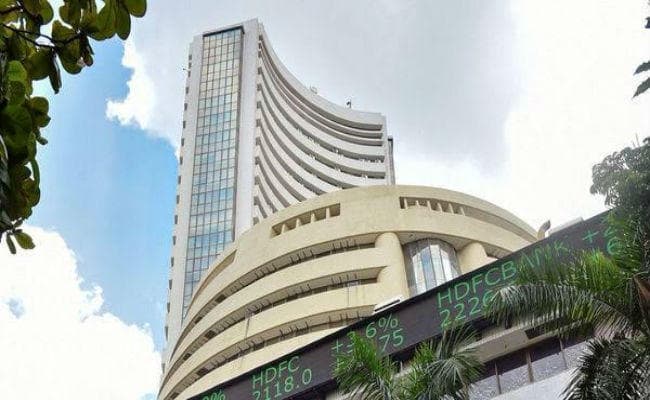 सेंसेक्स पर तेजड़ियों की निगाह, साल 2020 में 50 हजारी बनाने का लक्ष्य