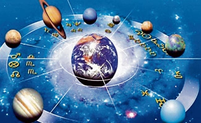 जानें वर्ष 2019 के बारे क्‍या कहता है ज्योतिष