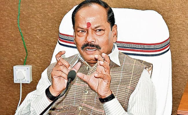 अगस्ता वेस्टलैंड मामले में सीएम रघुवर दास का कांग्रेस पर हमला, कहा-सोनिया बतायें कितना कमीशन लिया, देश से मांगें माफी