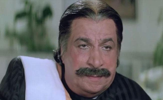 Kader Khan Dialogues: ''ऐसा तो आदमी लाइफ में दोईच टाइम भागता है, ओलिंपिक का रेस हो या पुलिस का केस हो...''
