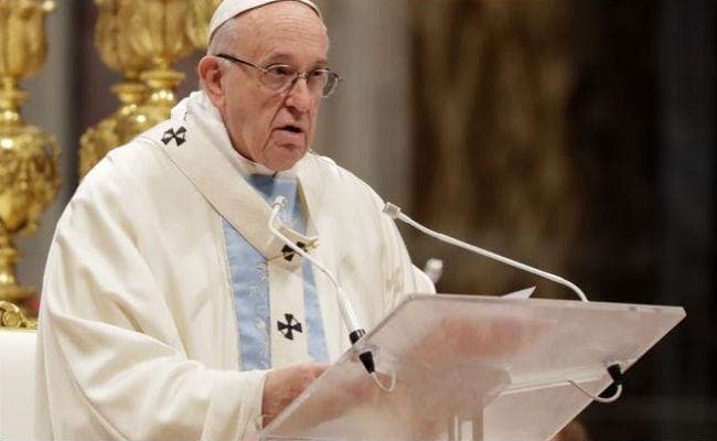 Happy New Year 2019 : नव वर्ष पर पोप ने मां की ममता से सीख लेने का दिया संदेश