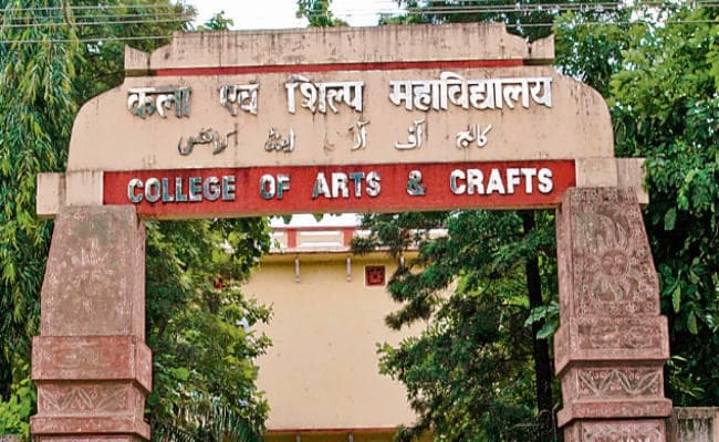 बर्ड फ्लू की दहशत : आठ दिनों से बंद है जू, आर्ट कॉलेज कैंपस में दो और मरी चिड़ियां मिलीं