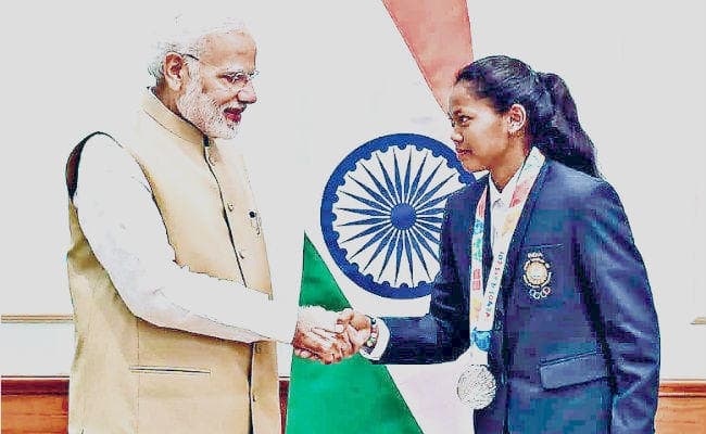 झारखंड की बेटी सलीमा टेटे का चयन राष्ट्रीय हॉकी टीम में