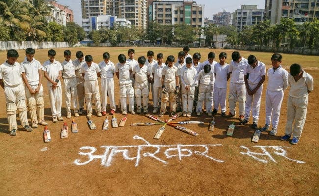 संवादहीनता के कारण आचरेकर की राजकीय सम्मान के साथ नहीं हो सकी अंत्येष्टि