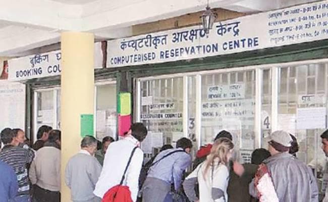 रेलवे यात्रियों को देगा आरक्षण के समय उपलब्ध सीटों की जानकारी