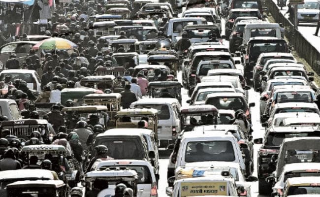 झारखंड हाइकोर्ट ने लगाई फटकार, कहा- 15 दिन में सुधारें ट्रैफिक सिग्नल की टाइमिंग, अभी भगवान भरोसे