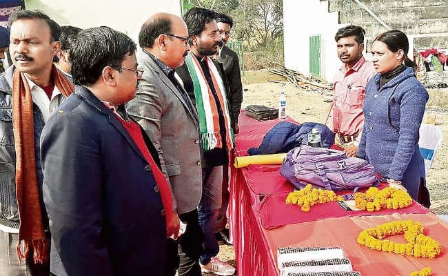 देवघर : सखी मंडल से जुड़ कर महिलाएं समाज में बना रही अपनी पहचान