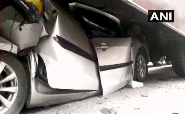 मुजफ्फरपुर : कोहरे और लो विजिबिलिटी के कारण आपस में भिड़े कई वाहन, एक की मौत 15 घायल