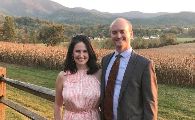 अमेरिका में ट्रंप की वजह से परेशान हैं नवविवाहित जोड़े