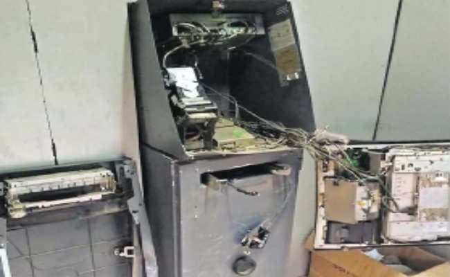 एटीएम तोड़ चोरी का प्रयास