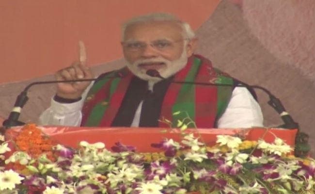 बिचौलियों के हितों की रक्षा करने वालो का हिसाब देश की जनता करेगी : नरेंद्र मोदी