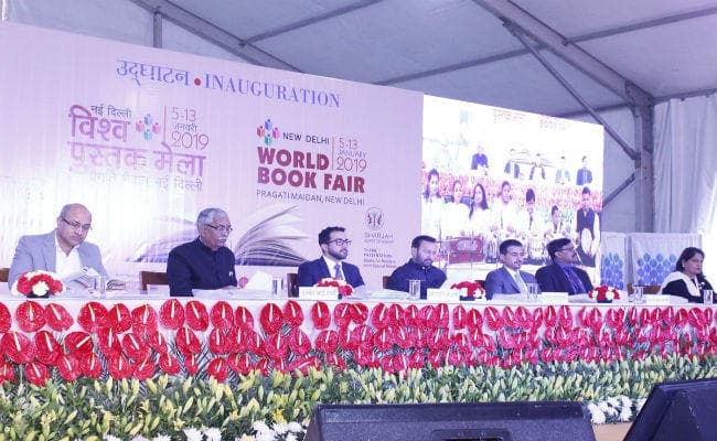 विश्व पुस्तक मेले का उद्‌घाटन, जावड़ेकर ने कहा पढ़ने की संस्कृति का विस्तार होना चाहिए