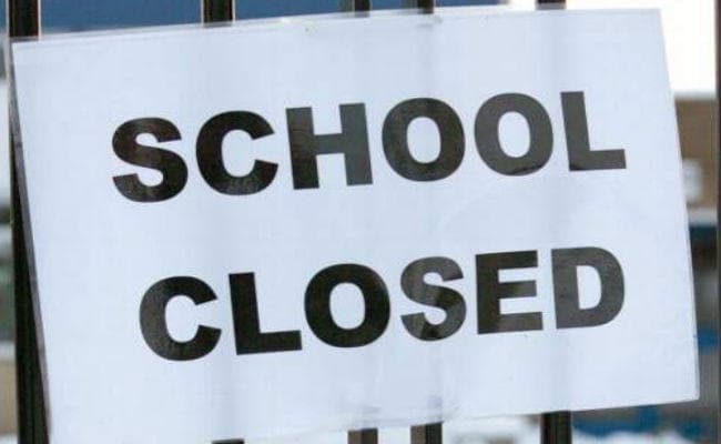 ठंड की वजह से आठवीं तक की कक्षाएं नौ जनवरी तक बंद