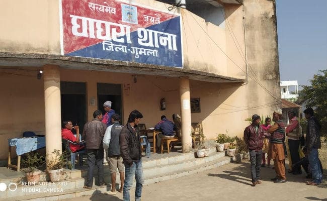 शादी समारोह से 6वीं की छात्रा का अपहरण कर गैंगरेप, बेहोश होने पर पिलाया नाली का पानी