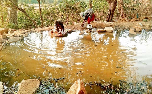 हर रोज जिंदगी जीने  की जद्दोजहद है जोंडरापहाड़ में
