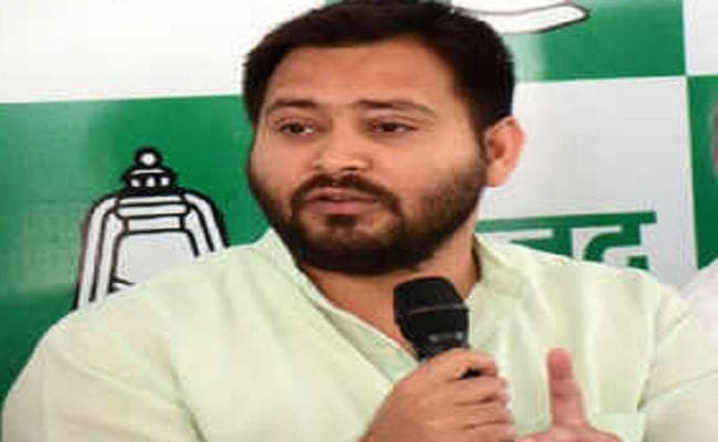 तेजस्वी बोले, भाजपा से समझौता नहीं तो आप भ्रष्टाचारी, हाथ मिलाने पर...